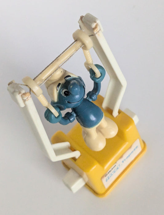 Smurf Trapeze